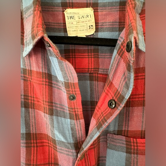 Super soft button down - Picture 2 of 4